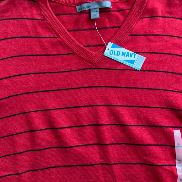 NWT Men’s Size XL Old Navy Red and Blue Striped VNeck Sweater - Picture 2 of 16